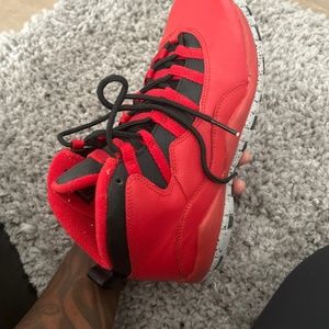 Air Jordan 10  Retro Bulls